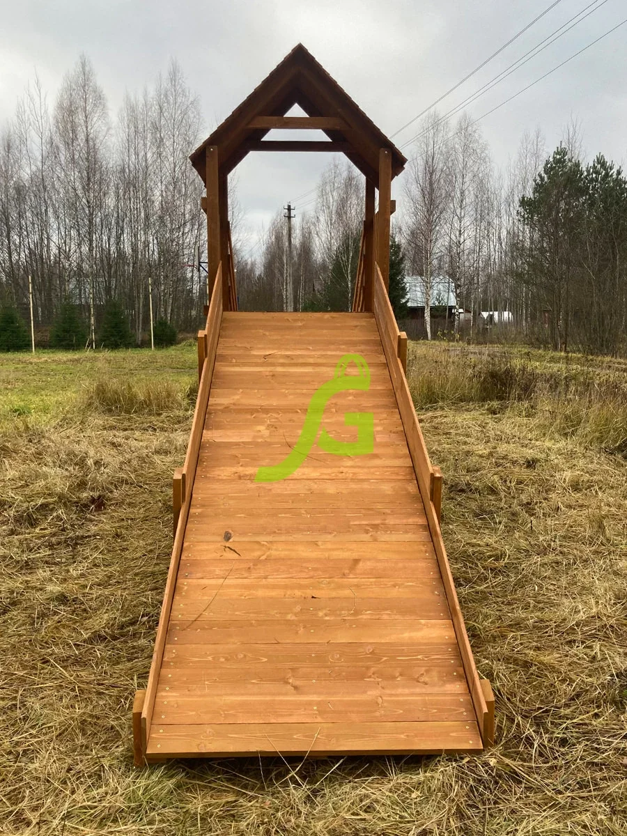Скат спереди